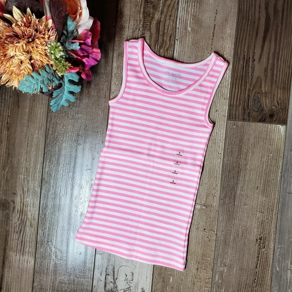 NWT The Children's Place Pink and White Ribbed Striped Sleeveless Top Size 5/6